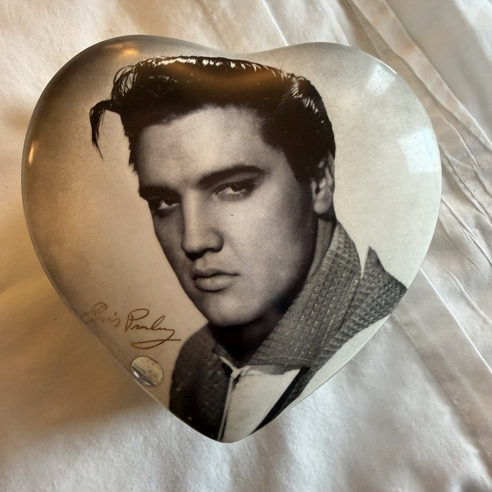 Elvis Presley Heart Shaped  Ceramic Trinket Box 5" Heartbreak Hotel 1999